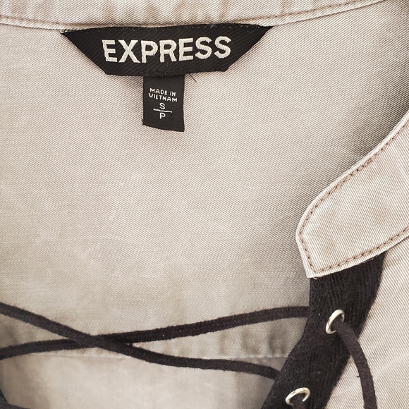 Express Drawstring Top - Picture 4 of 6